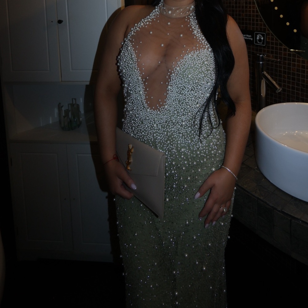 Miss Circle Ginny Pearl Embellished Backless Gown - Picture 4 of 9